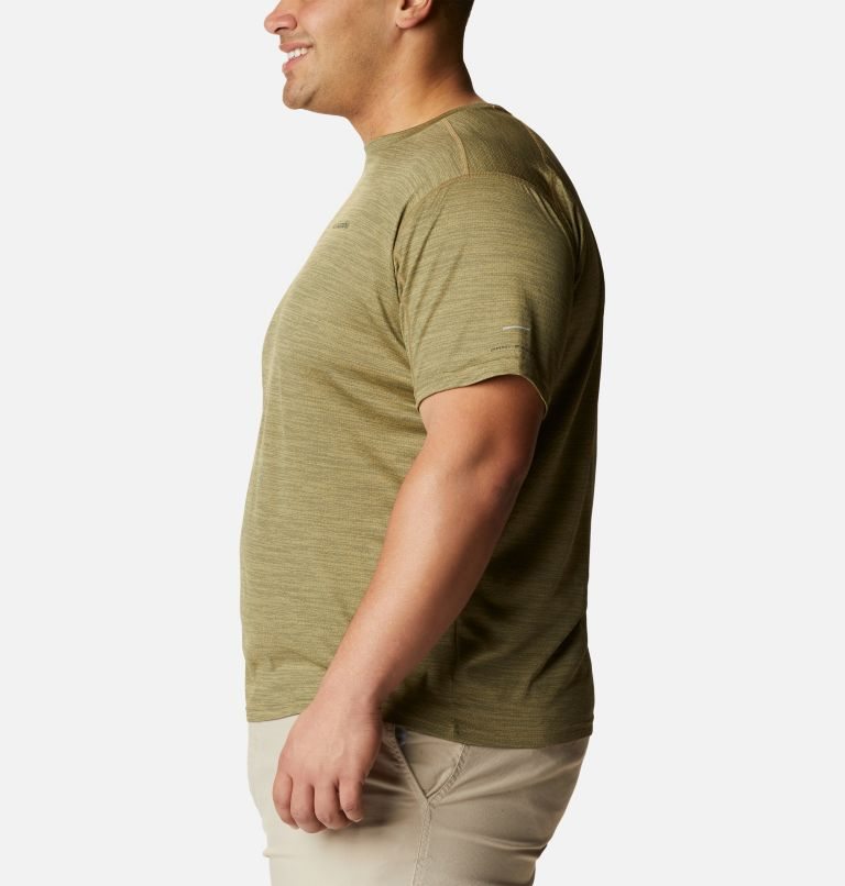 Men's Columbia Alpine Chill Zero Short Sleeve Crew T Shirts Olive | Plus Size CA-AAC1L